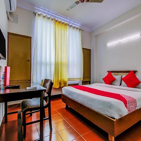 Hotel Golden Gates بنغالور المظهر الخارجي الصورة