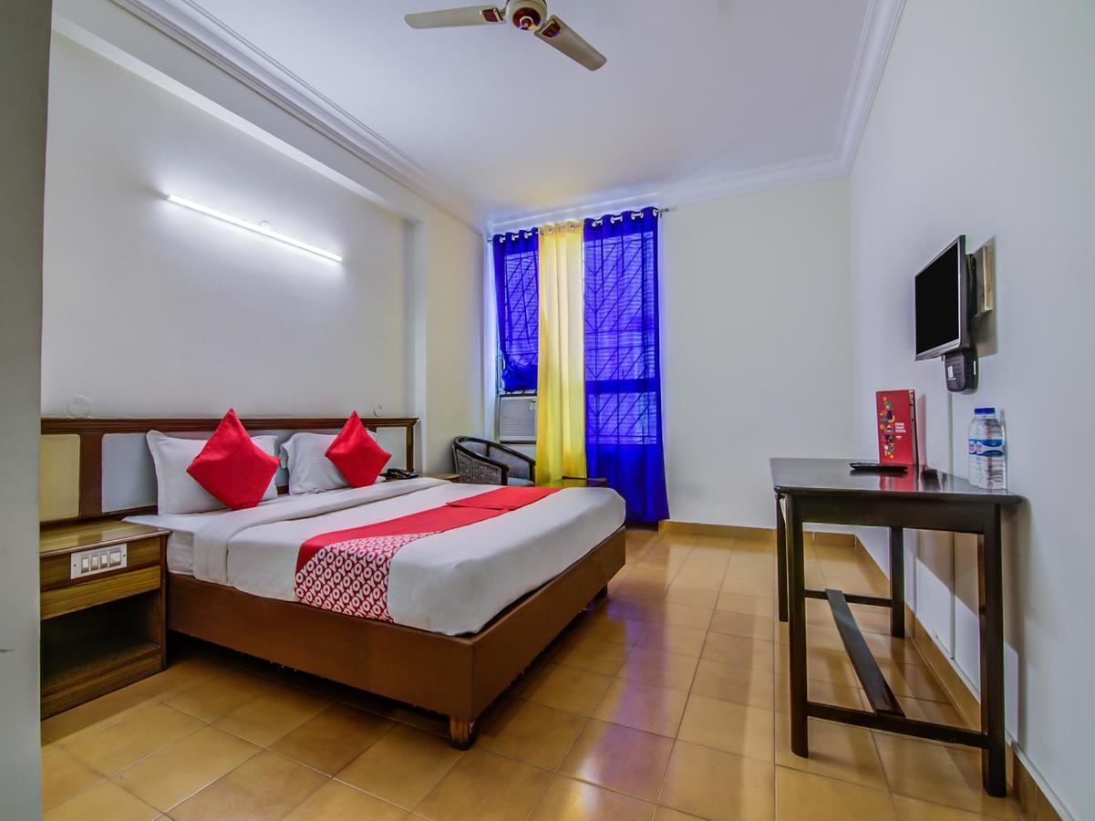 Hotel Golden Gates بنغالور المظهر الخارجي الصورة
